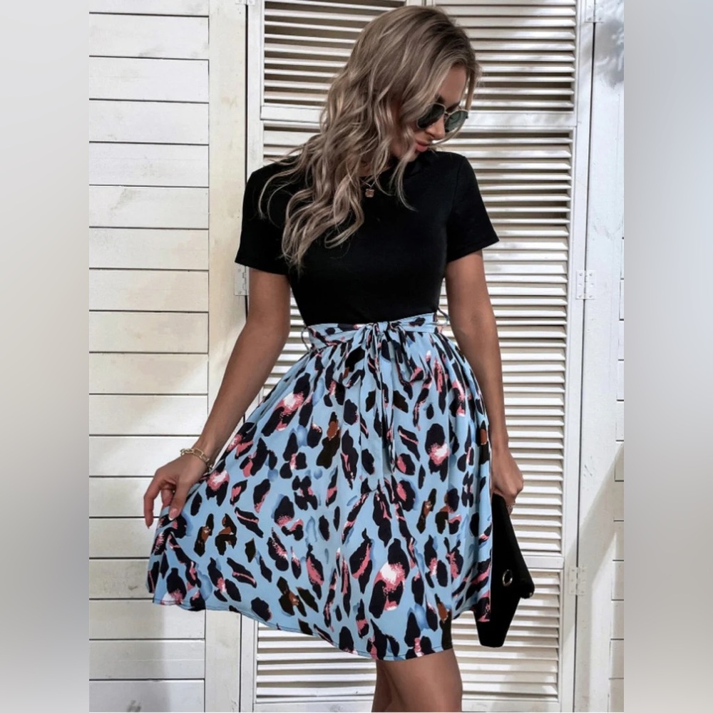 (A10) NWOT SHEIN‎ Black Blue Animal Print Fit Flare A-Line Dress L 8 10 *No Belt
